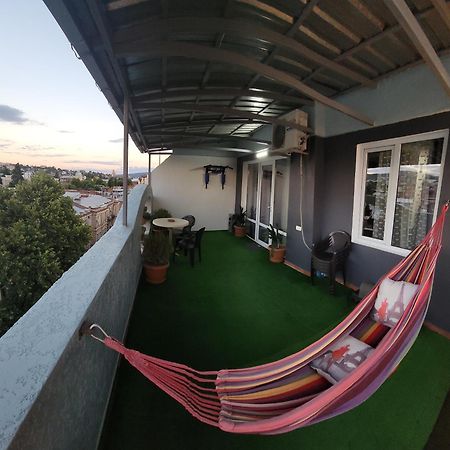 Cozy & Sweet Home Tbilisi ภายนอก รูปภาพ